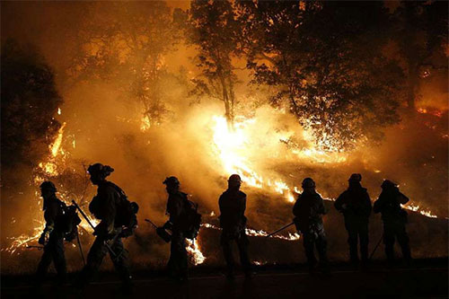 incendio forestal en California Suben a 8 los muertos por incendio forestal en California